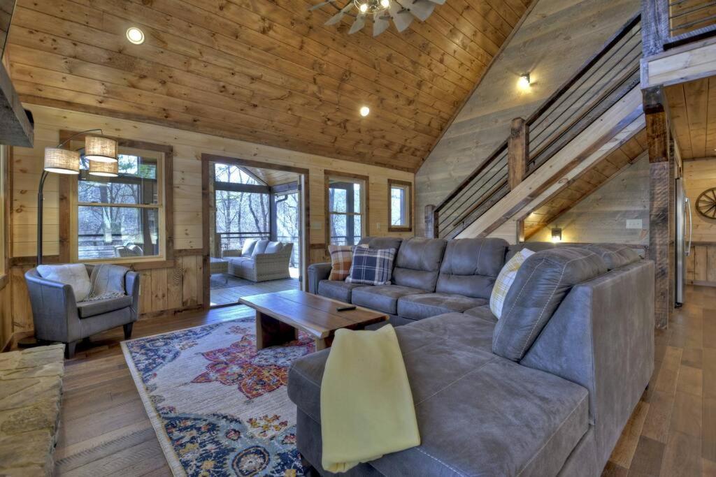 Rosewood Retreat - Hot Tub Fire Pit Pool Table Villa Blue Ridge Exterior photo