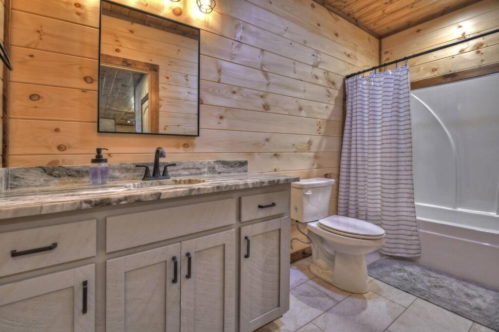 Rosewood Retreat - Hot Tub Fire Pit Pool Table Villa Blue Ridge Exterior photo